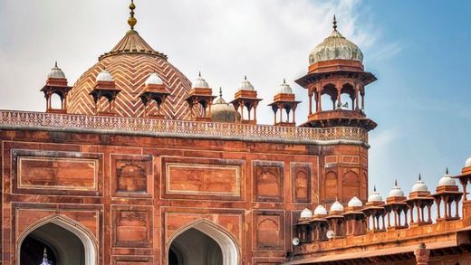 places to see in Agra.jpg