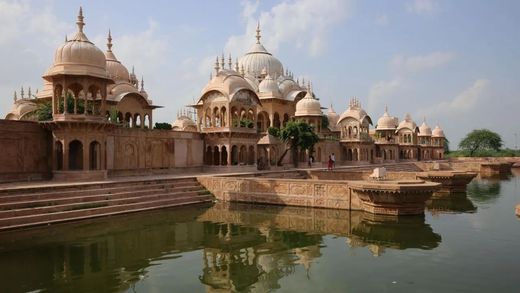 Mathura (2).jpg