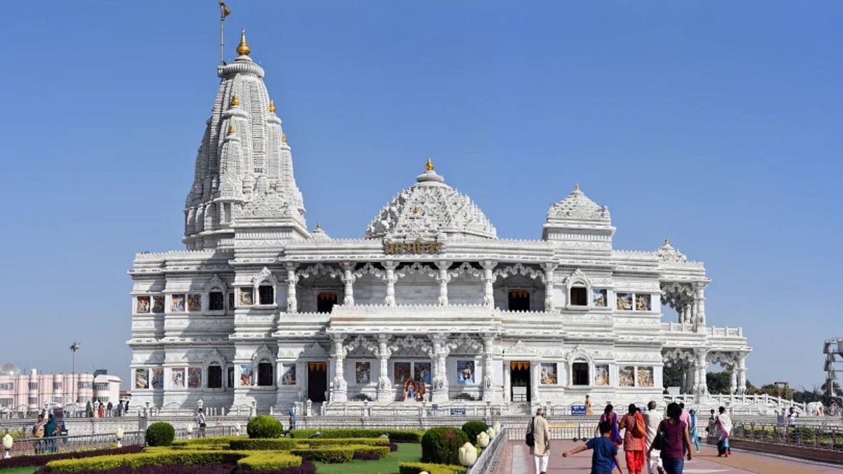 mathura vrindavan.jpg